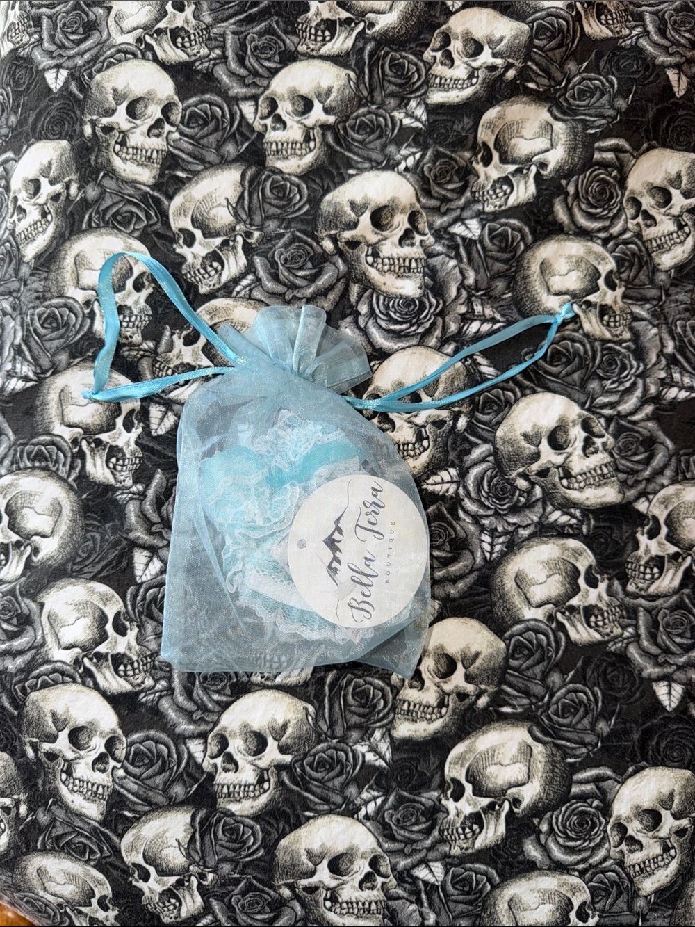 Something blue…Light Blue Party Favor Bag with Extra fancy Lace garter Content